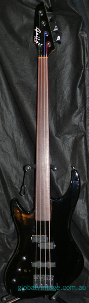 Guild U.S.A. `86 SB602 Fretless Left Handed Pilot Bass